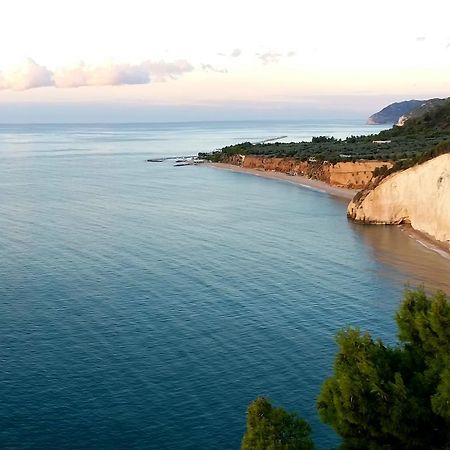 Leonardo Casa Vacanze Villa Mattinata Esterno foto